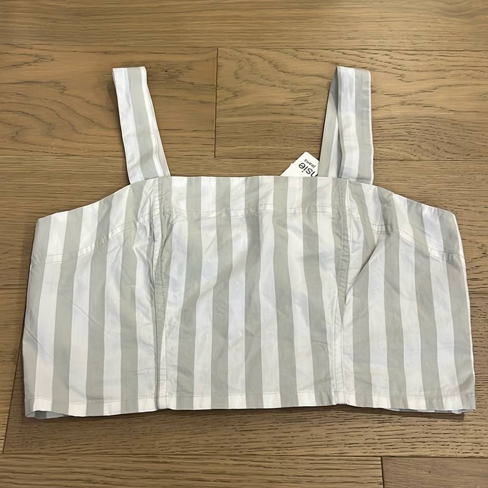 BNWT Kensie Jeans Crop Top Size M
